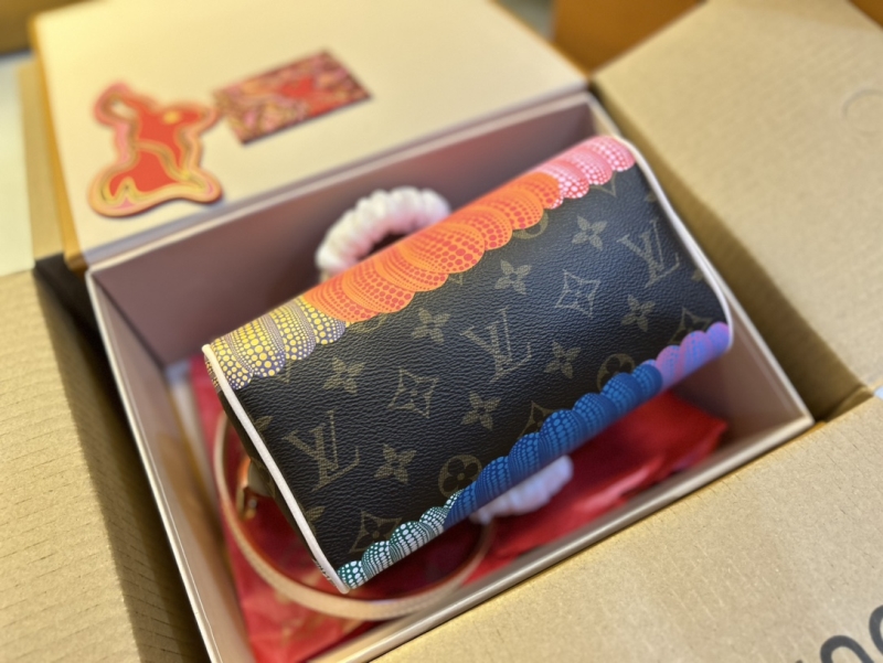 LV Speedy Bags